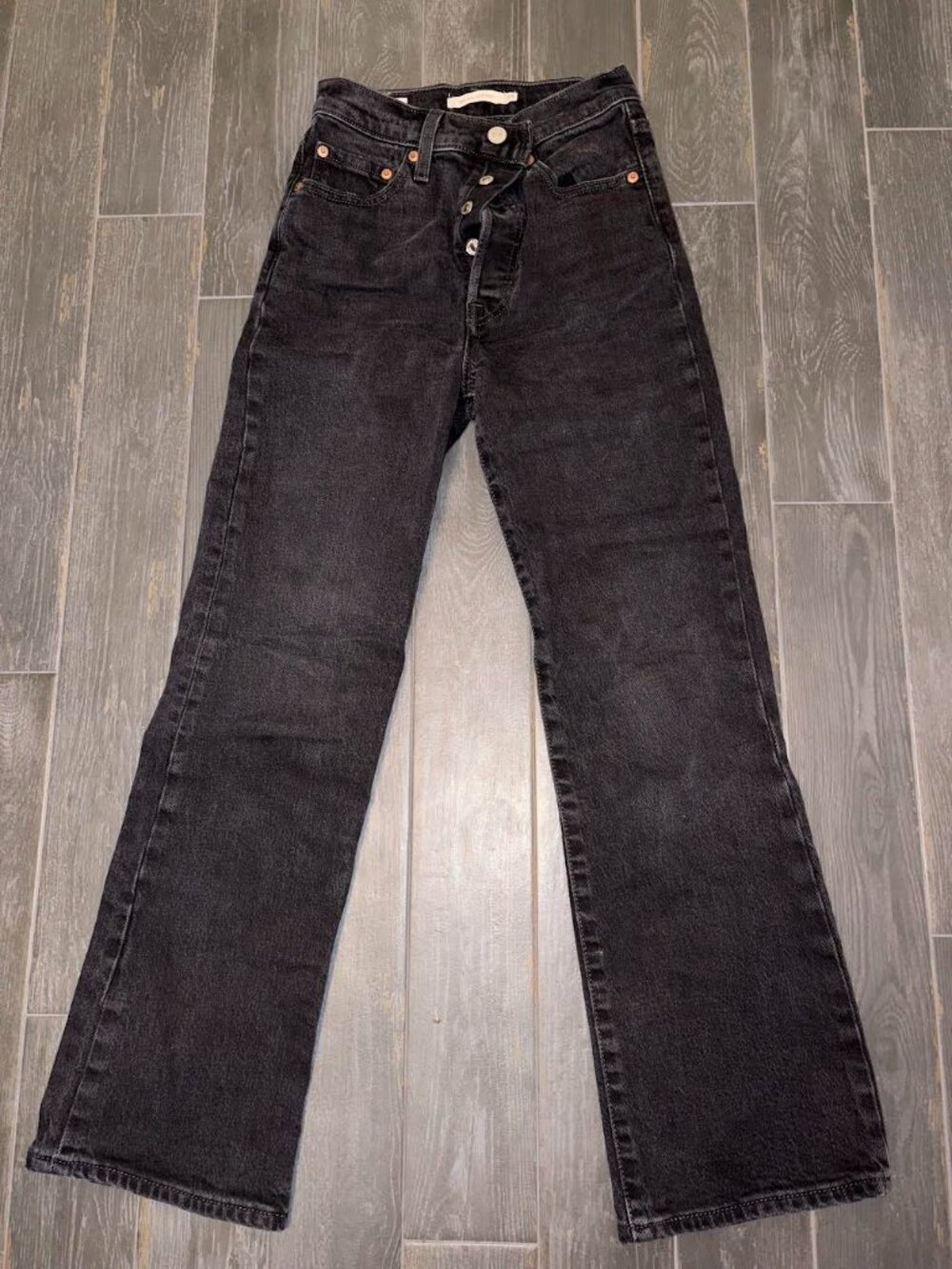Levi's Ribcage Cropped Boot Cut Jeans 24